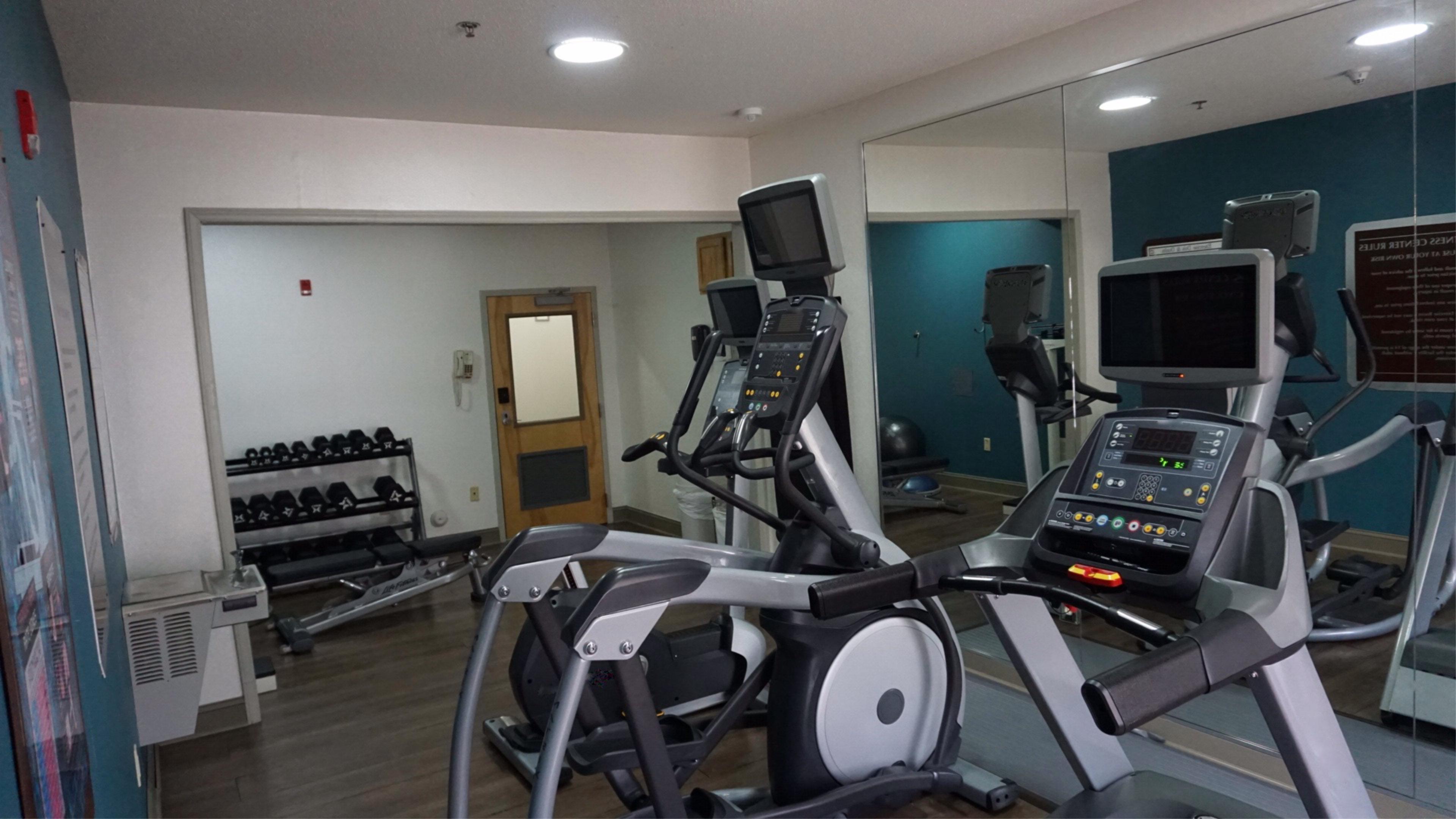 Holiday Inn Express Hotel & Suites Greensboro-East By Ihg Экстерьер фото